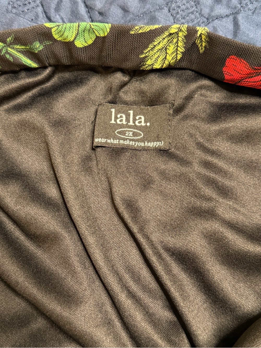 Dressed in Lala Folklore mesh midi skirt - Picture 4 of 5